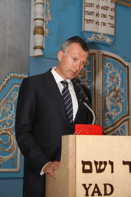 שגריר ליטא בישראל, דריוס דגוטיס, נושא דברים בטקס האזכרה